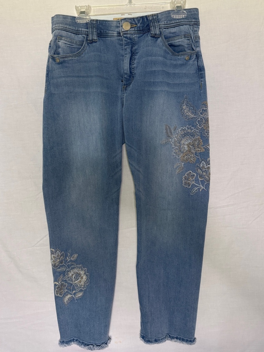 Democracy Blue Embroidered Ankle Jeans